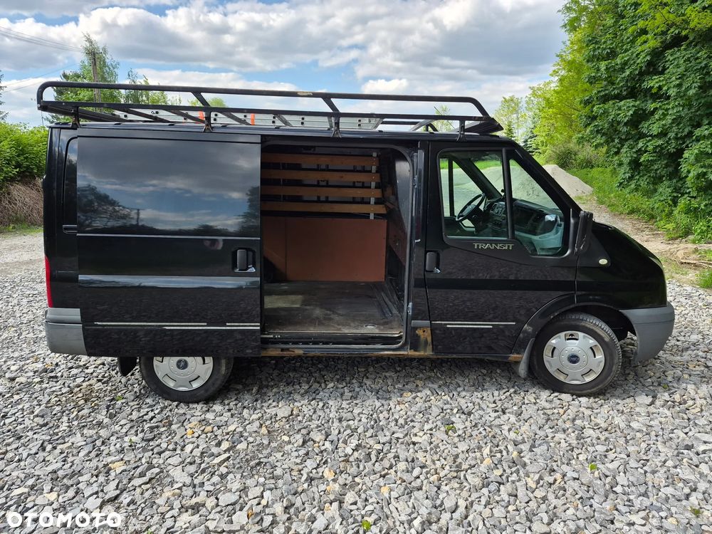 Ford Transit - 11