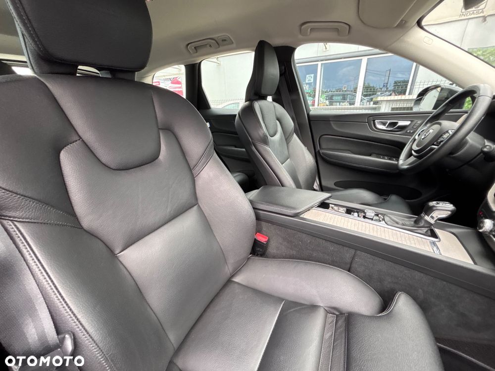 Volvo XC 60 D4 AWD Geartronic Inscription - 23