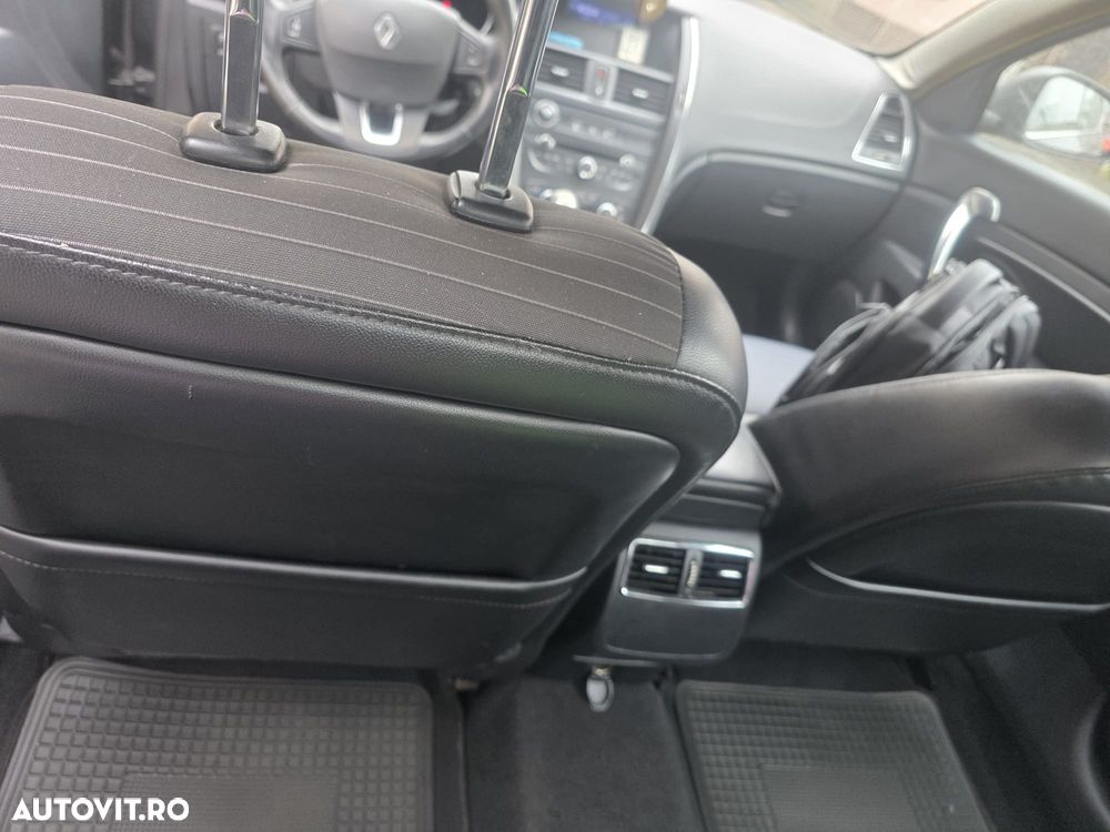 Renault Latitude - 7