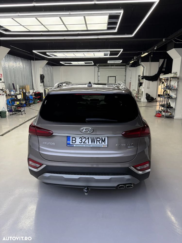 Hyundai Santa Fe 2.2 CRDi 4WD 8AT Luxury - 36