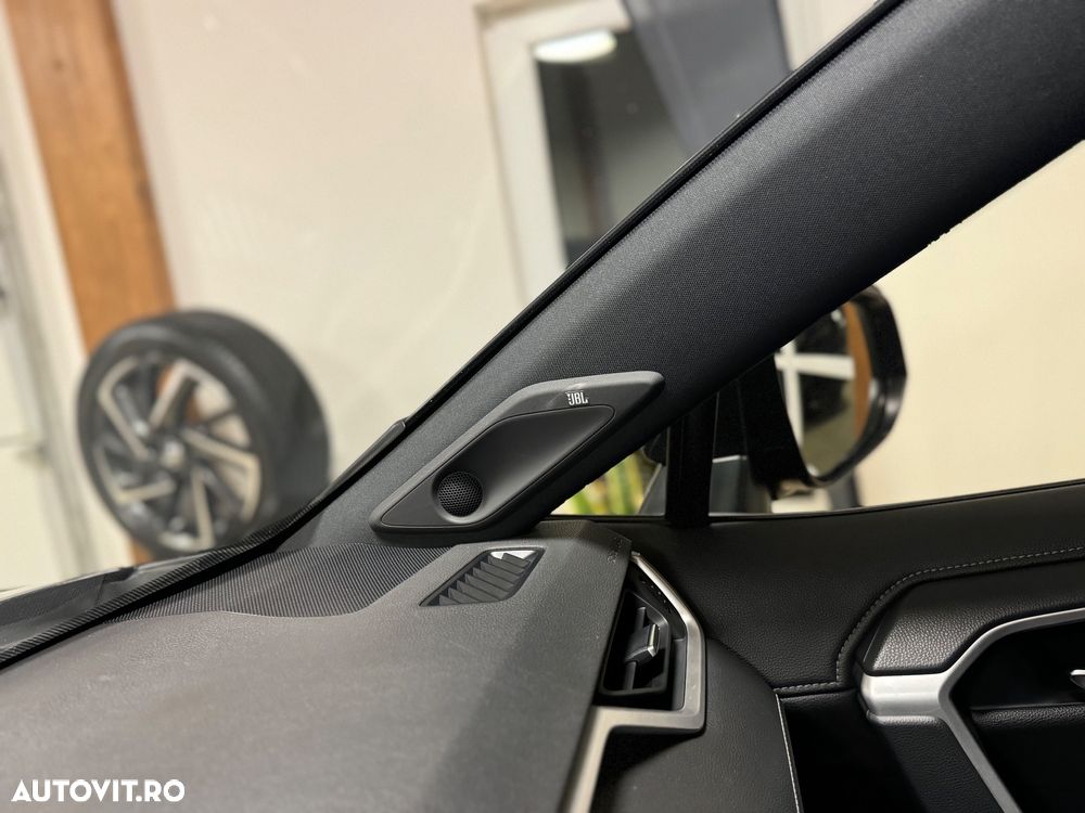 Toyota RAV4 2.5 4x4 Black Edition - 17