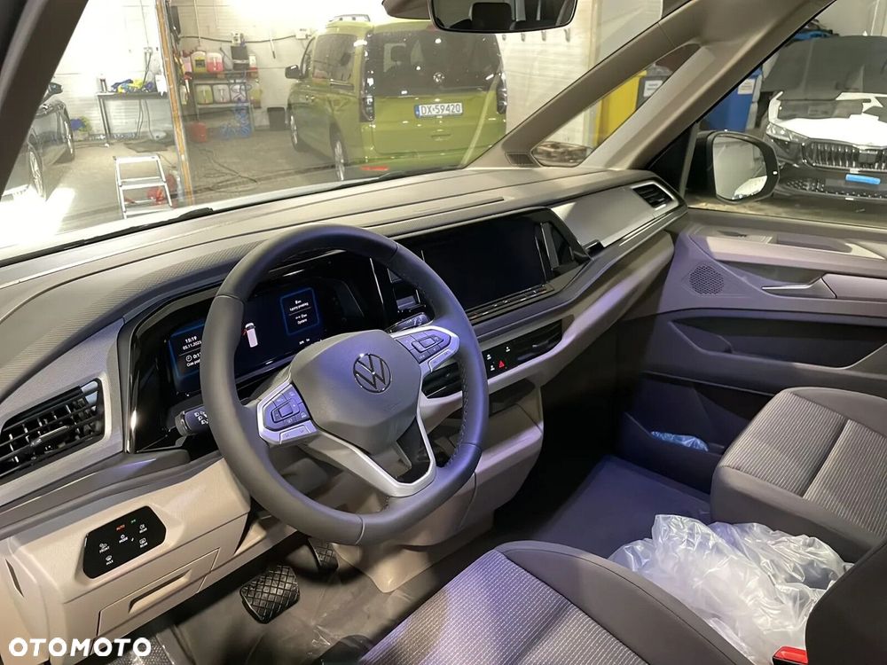 Volkswagen Multivan 2.0 TDI L2 Family DSG - 10