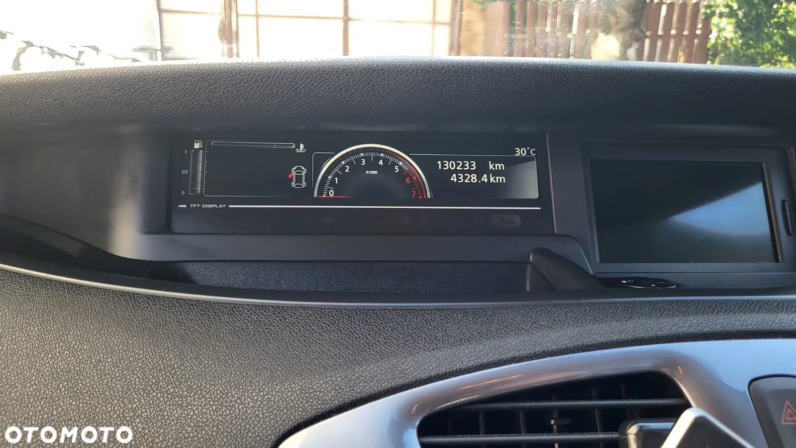 Renault Scenic 1.2 TCe Energy Bose - 17
