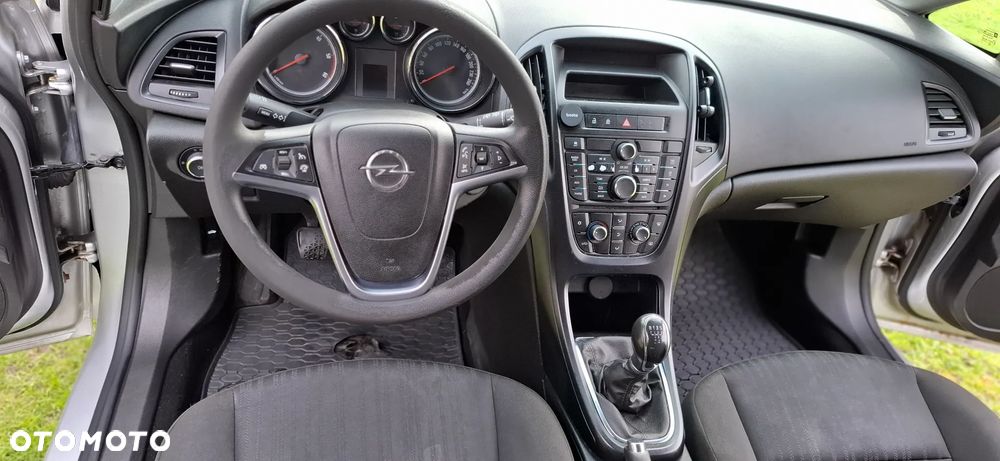 Opel Astra 1.7 CDTI ecoFLEX - 23