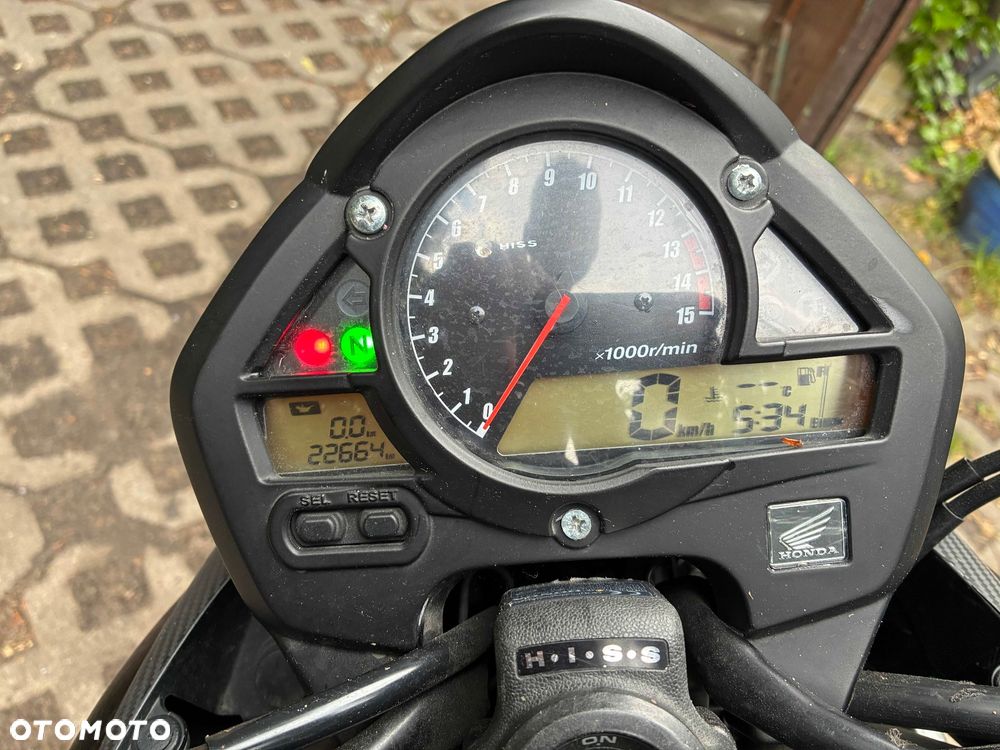 Honda Hornet - 8