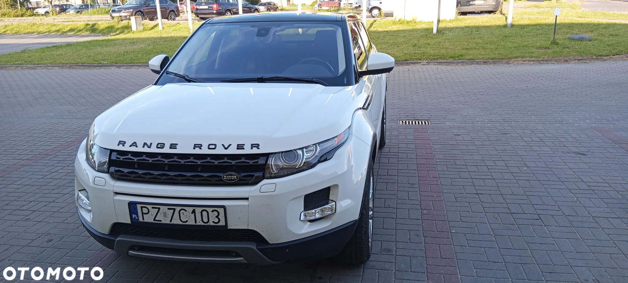 Land Rover Range Rover Evoque 2.0Si4 Pure - 3