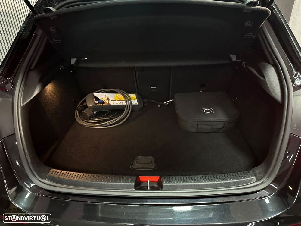 Mercedes-Benz A 250 - 23