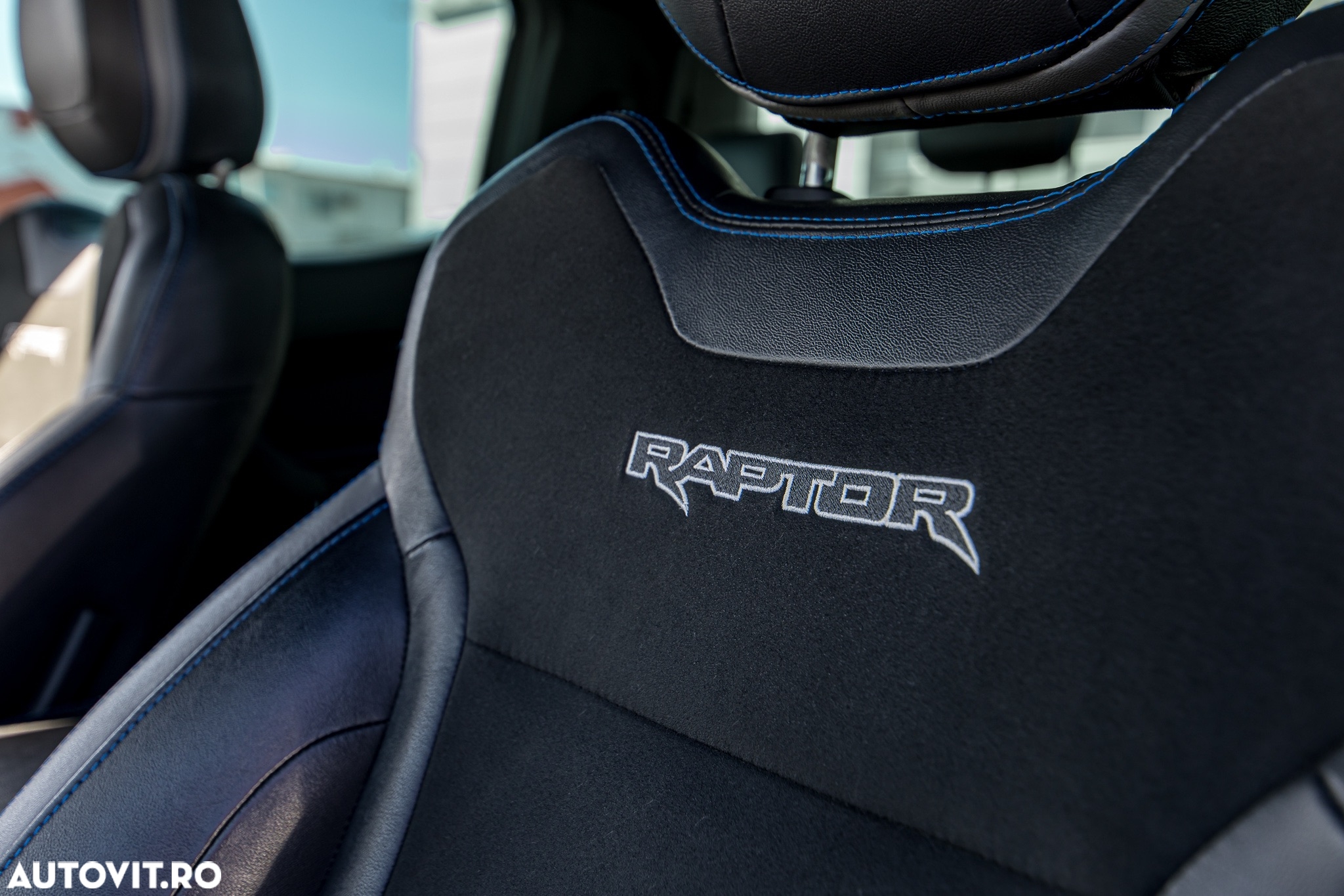 Ford Raptor - 16
