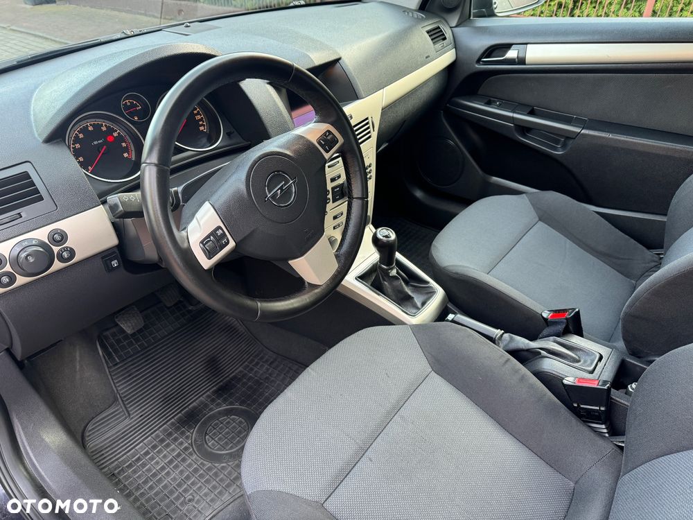 Opel Astra - 9