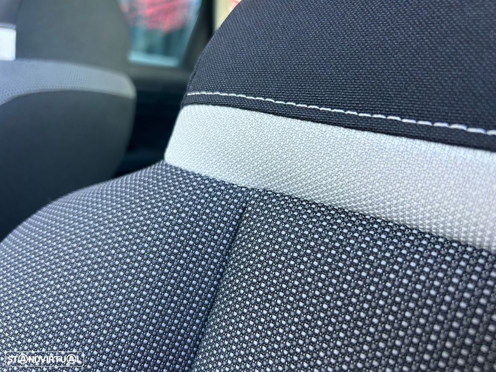 Citroën C3 Aircross 1.2 PureTech Shine Pack - 22