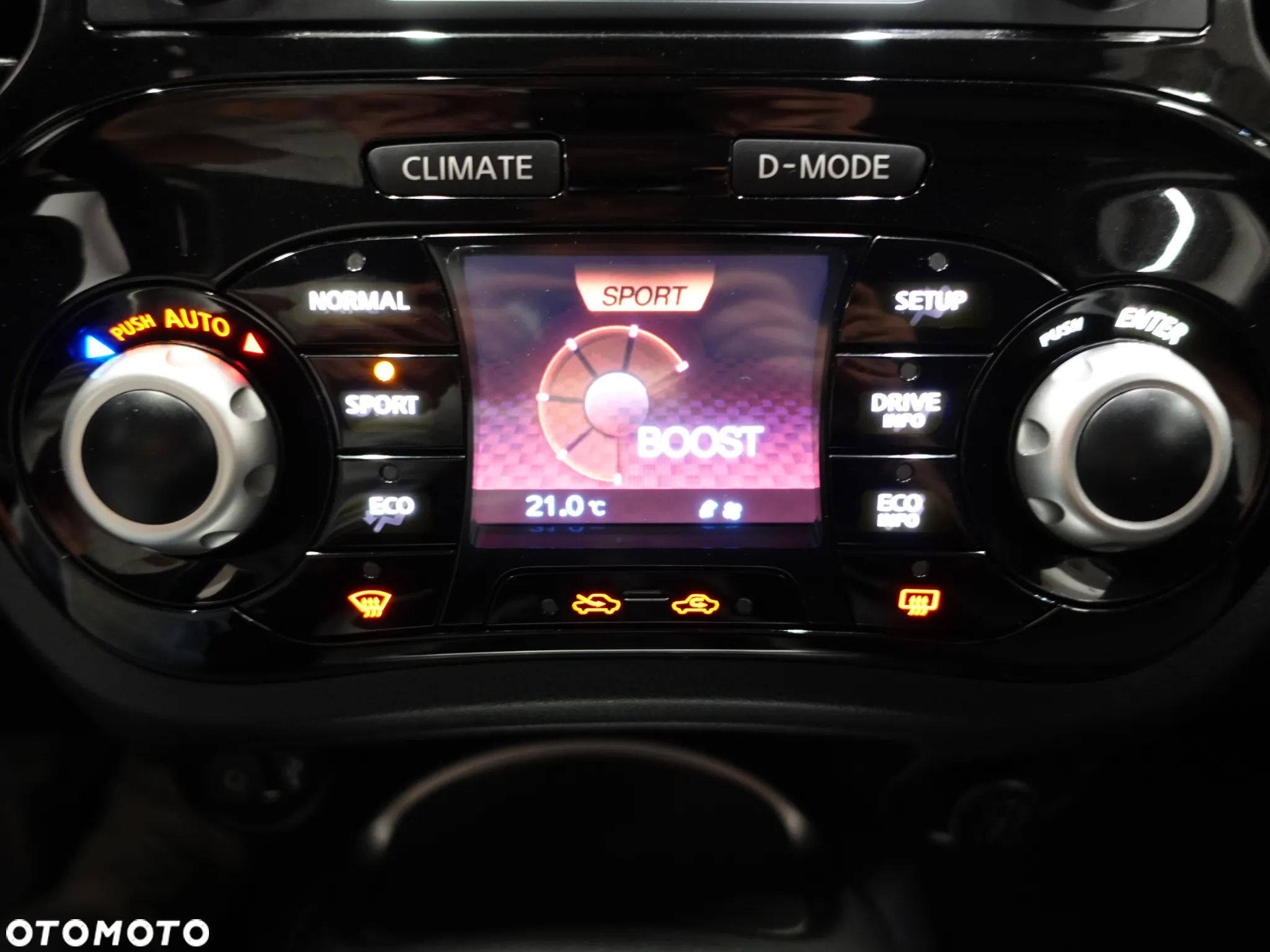 Nissan Juke 1.2 DIG-T Acenta EU6 - 35