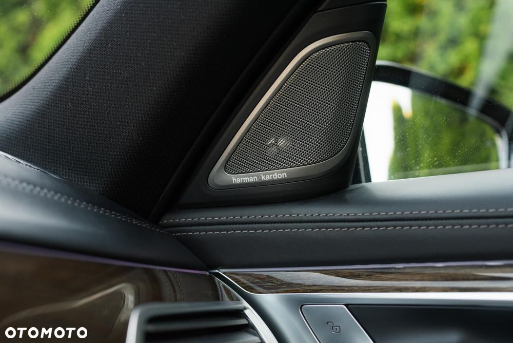 BMW Seria 7 - 30