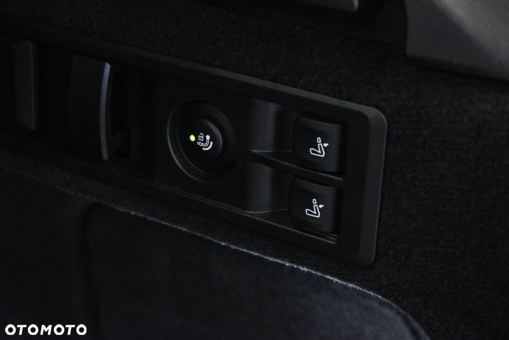 BMW Seria 3 320i M Sport sport - 26