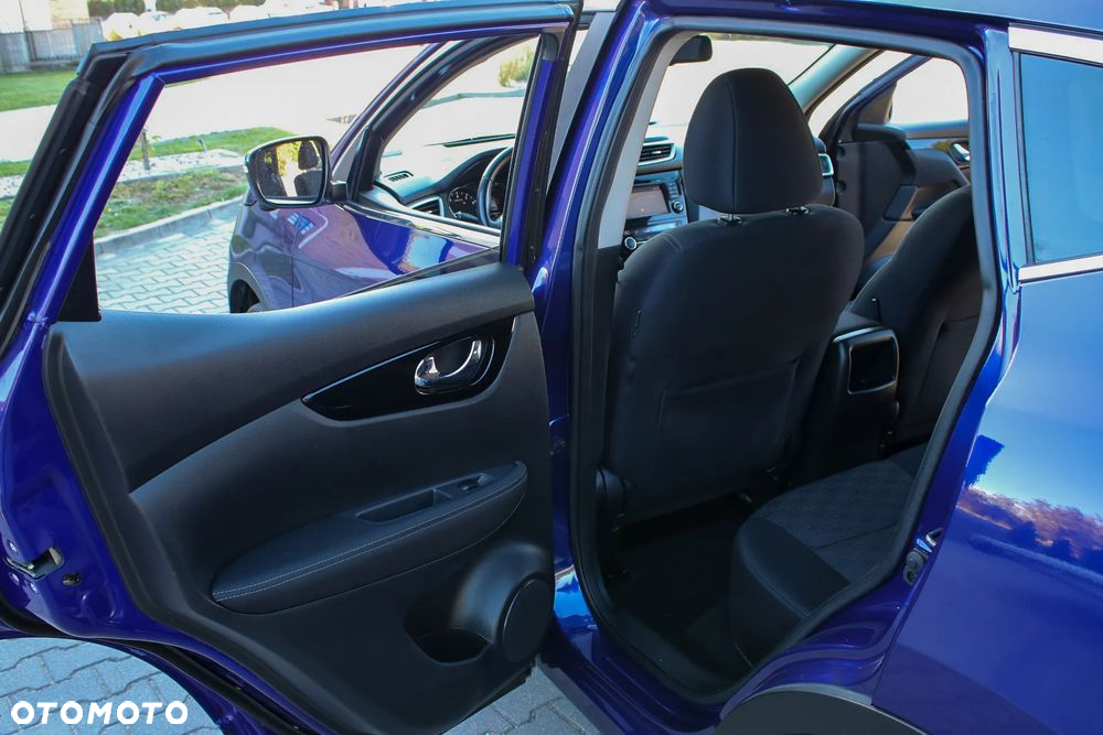 Nissan Qashqai 1.2 DIG-T Xtronic TEKNA - 29