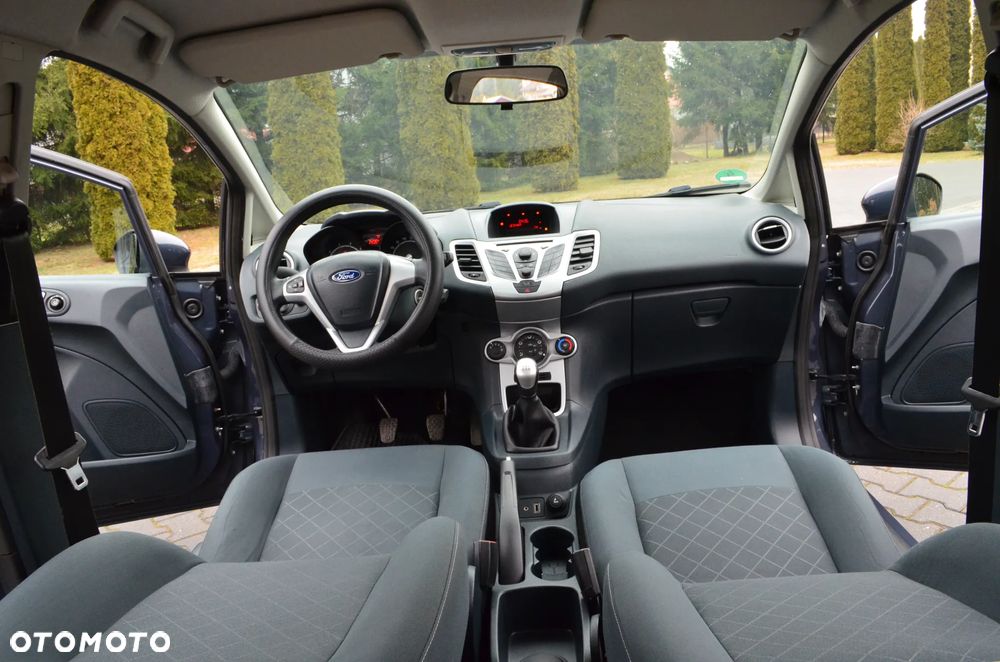 Ford Fiesta 1.25 Ambiente - 5
