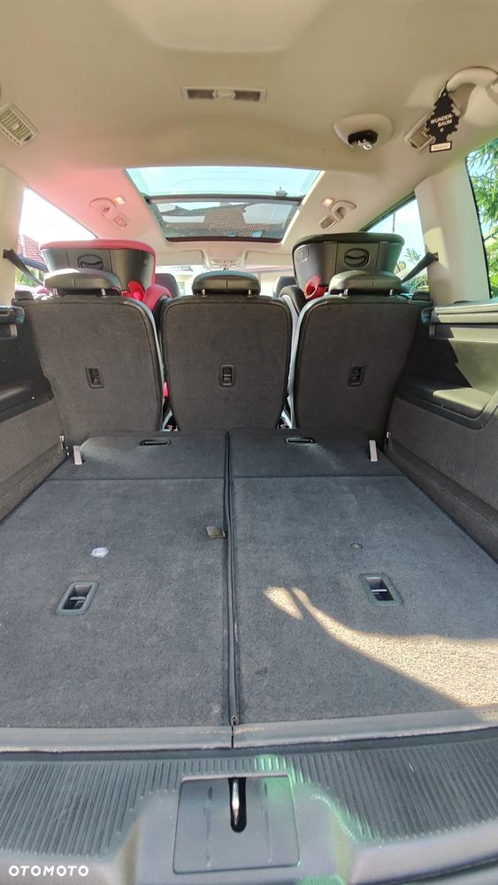 Volkswagen Sharan - 14