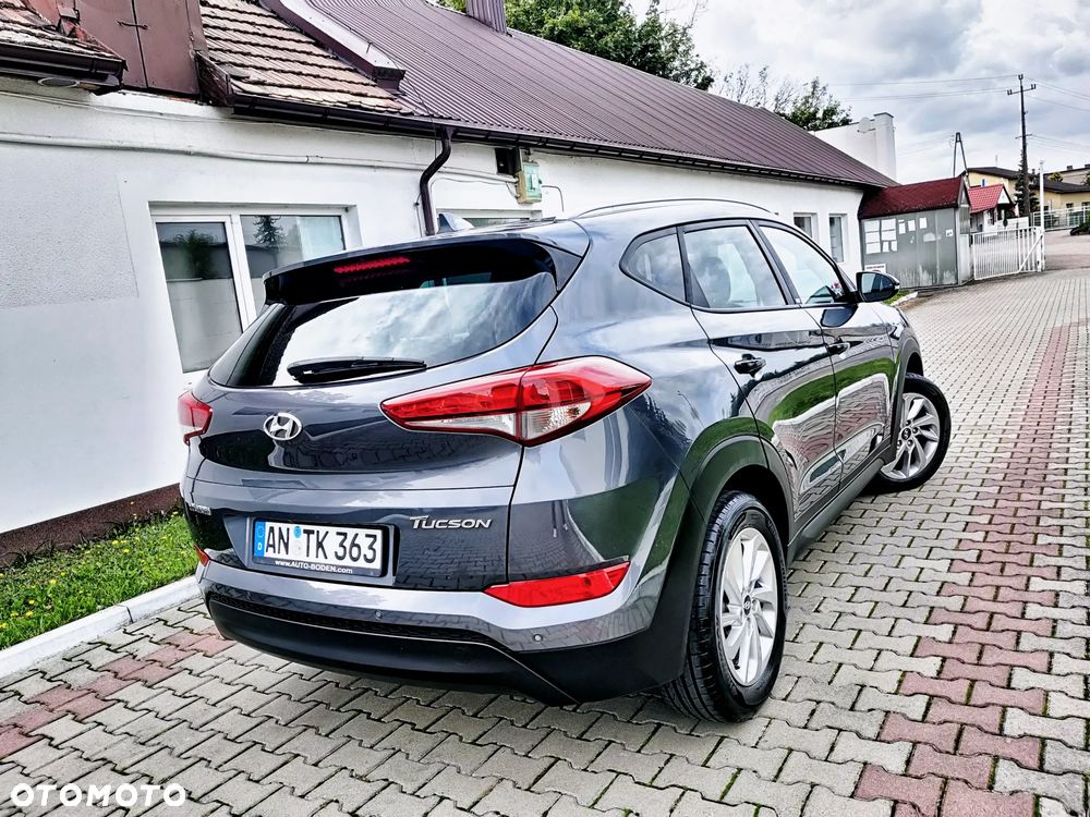 Hyundai Tucson blue 1.6 GDi 2WD Navi - 31