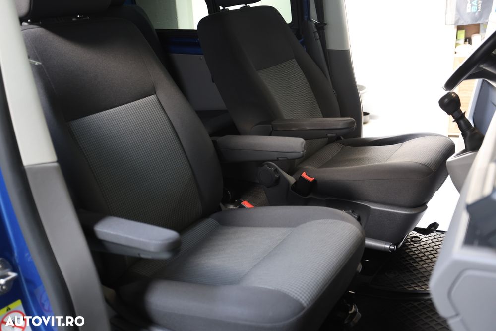 Volkswagen Caravelle LR Comfortline - 18