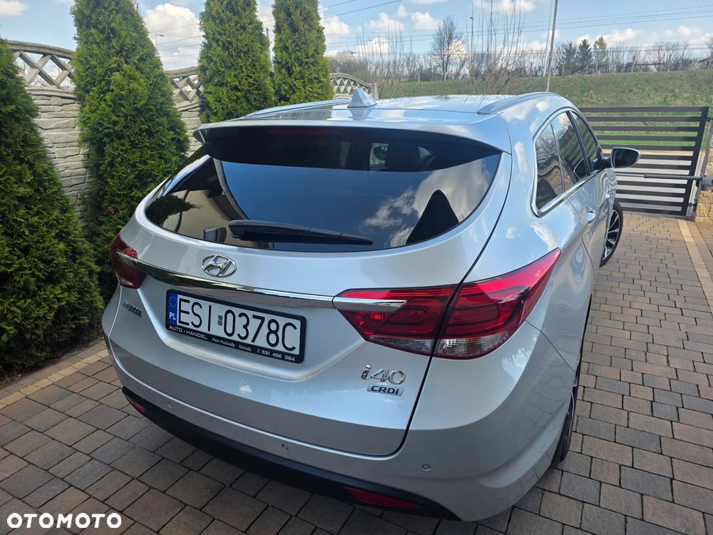Hyundai i40 Kombi 1.7 CRDi DCT Premium - 6