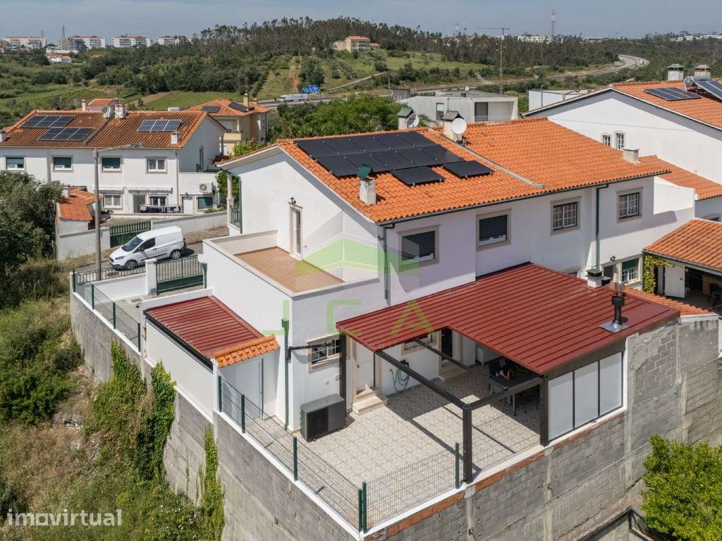 Moradia V4 a 3km de Leiria - Grande imagem: 2/45