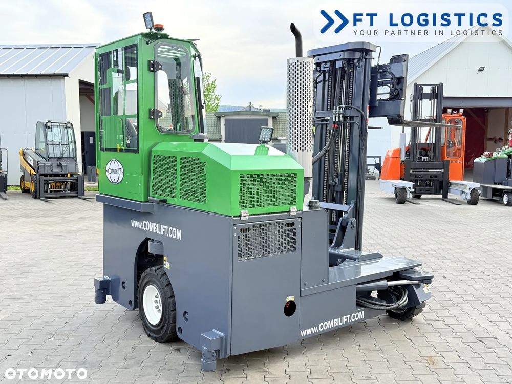 Combilift WÓZEK CZTEROKIERUNKOWY - WIELOKIERUNKOWY | COMBILIFT C3000 | DIESEL | TRIPLEX 5600MM | POZYCJONER WIDEL | WOLNY SKOK | NOWE OPONY | PO SERWISIE | STAN IDEALNY | Szeroka oferta wózków czterokierunkowych i bocznych, dopasowanych do różnorodnych potrzeb i zastosowań - 28