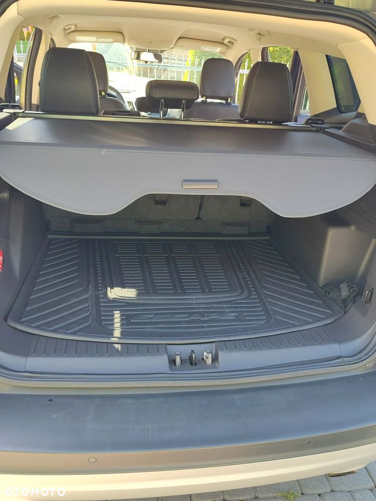 Ford Escape - 15