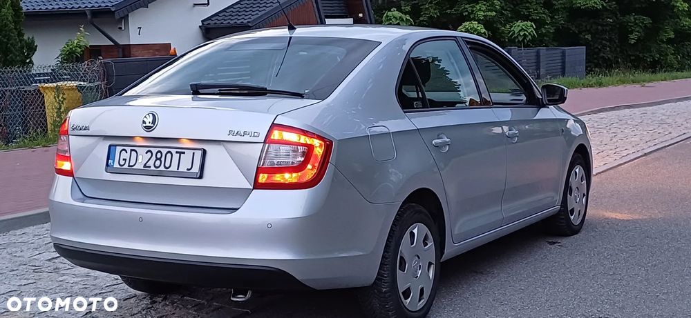 Skoda RAPID Spb 1.6 TDI DPF Elegance - 8