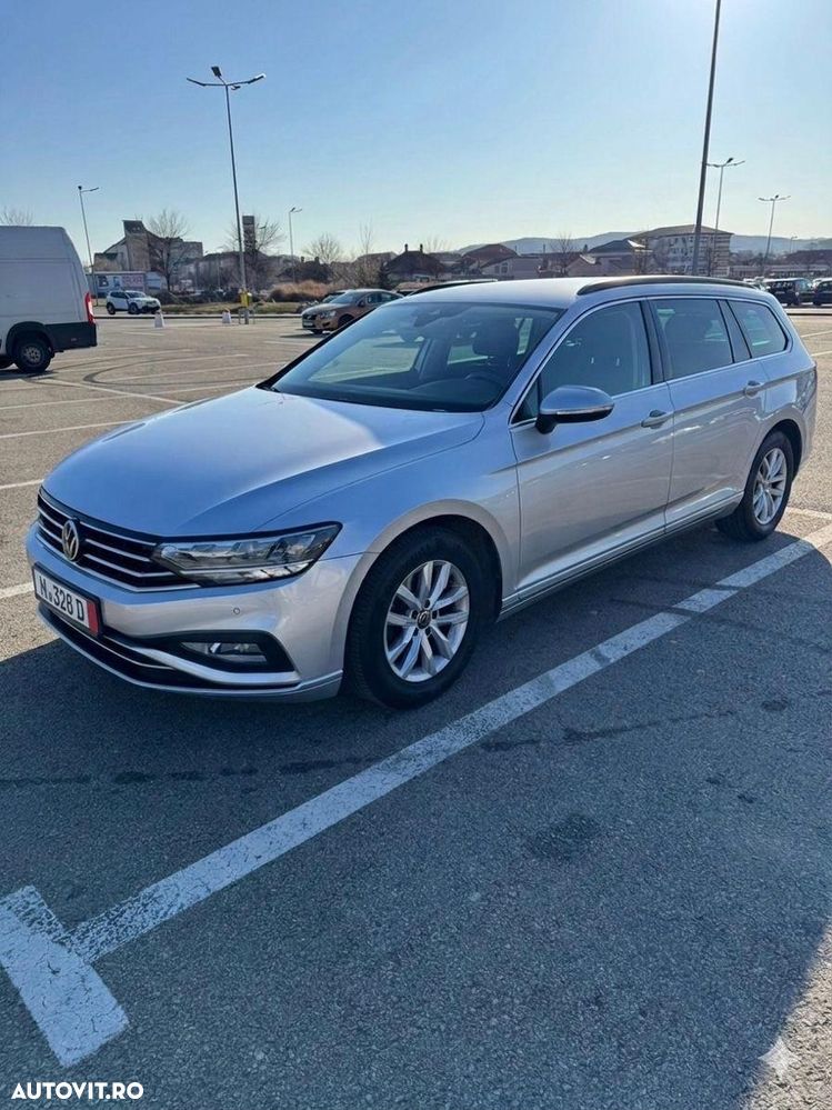 Volkswagen Passat 2.0 TDI SCR DSG Business - 2