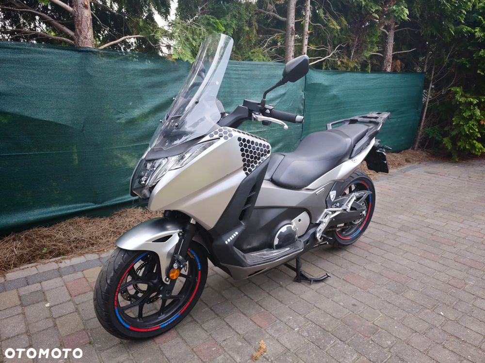 Honda NC - 9