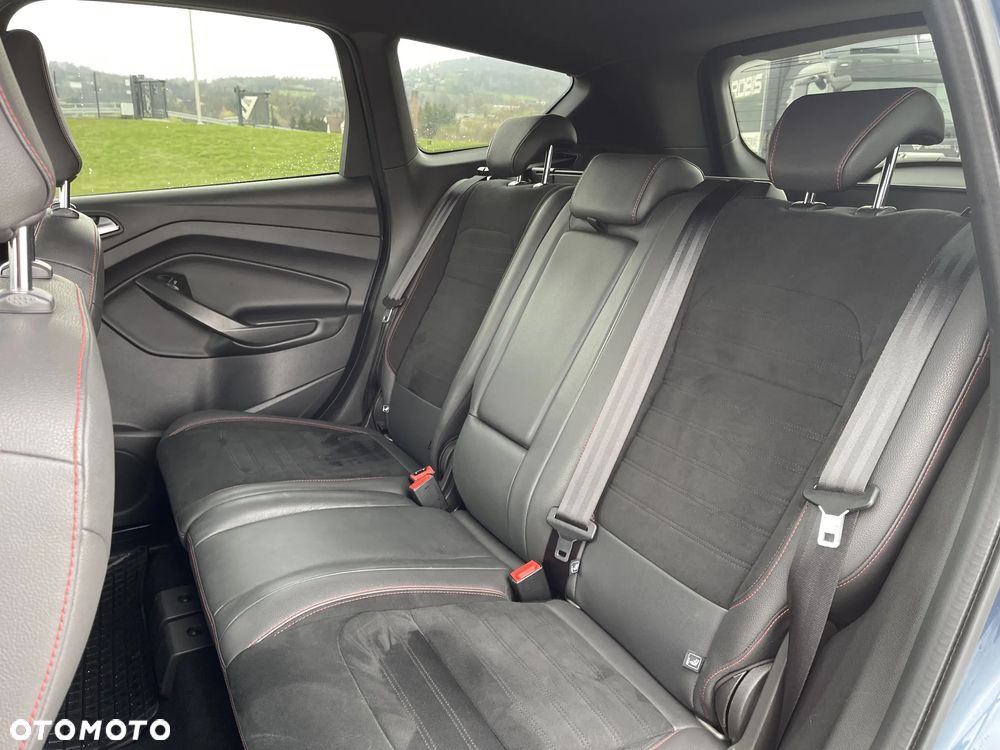 Ford Kuga 2.0 TDCi AWD ST-Line - 16