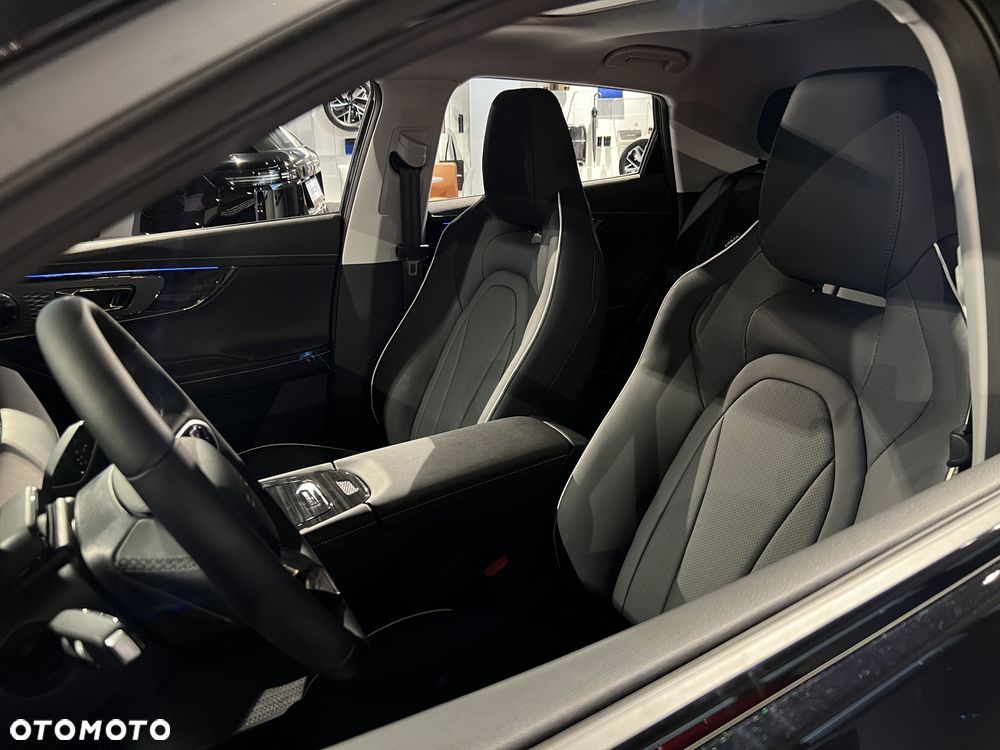 Omoda 5 1.5 T-GDI Hybrid Premium DHT - 8