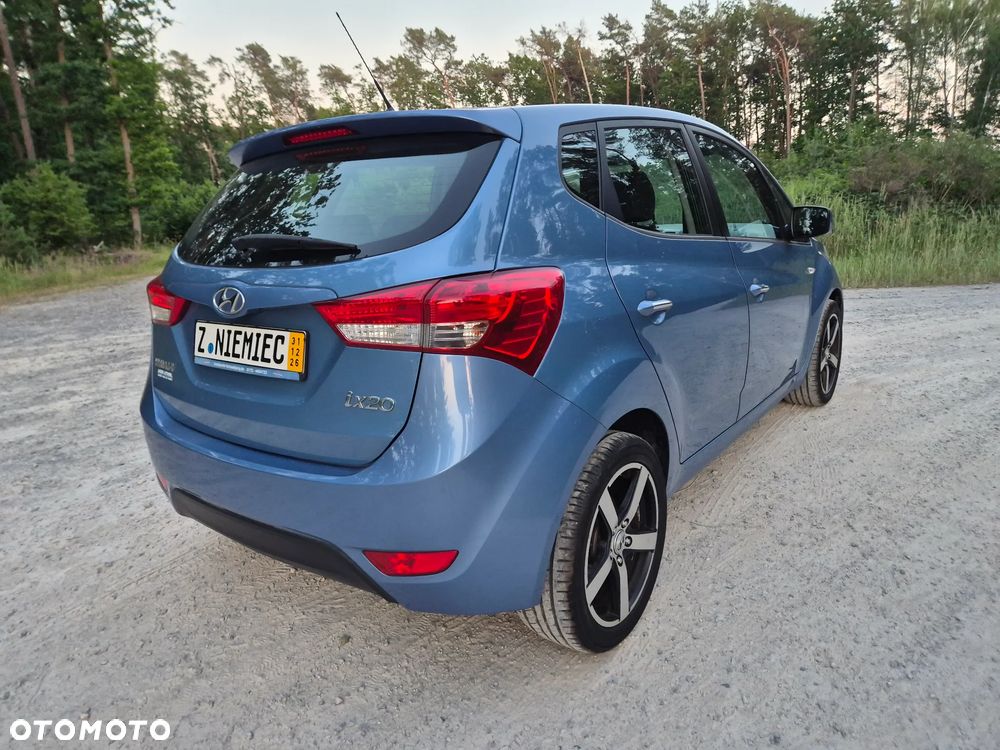 Hyundai ix20 1.4 Comfort - 14