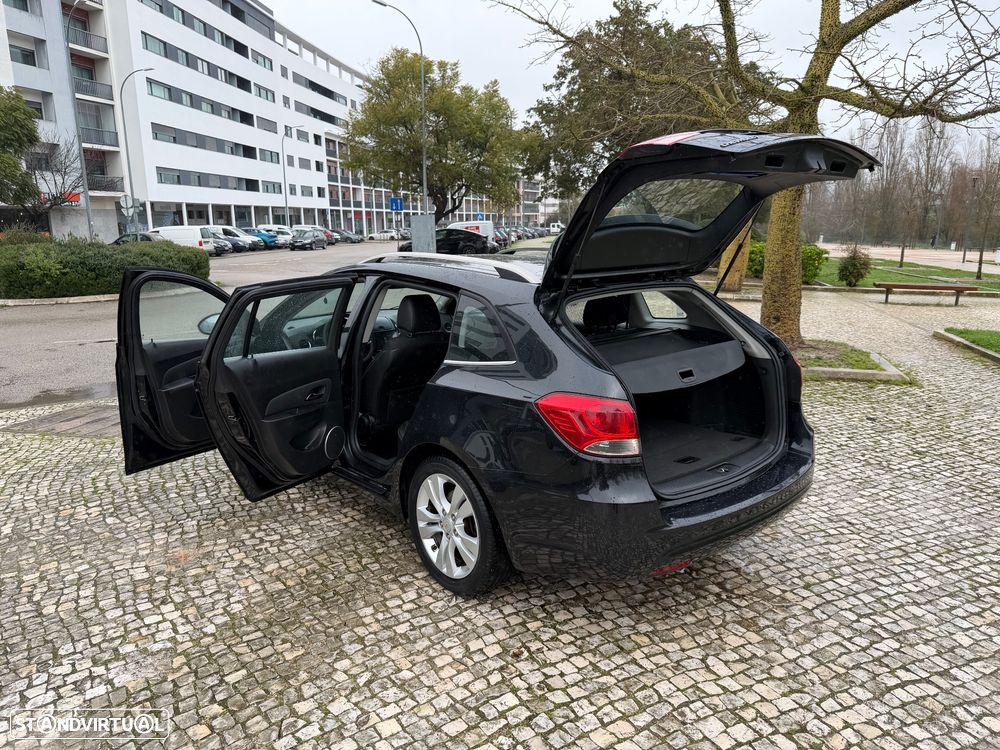 Chevrolet Cruze SW 1.7 VCDi LT - 16