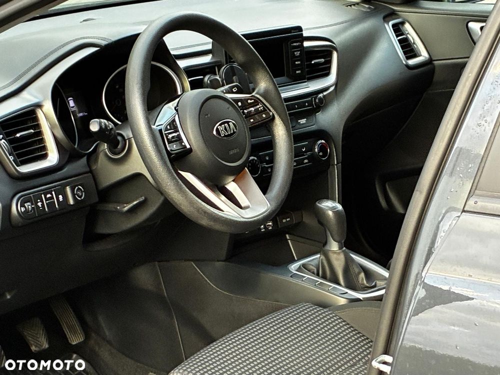 Kia Ceed 1.4 S - 2