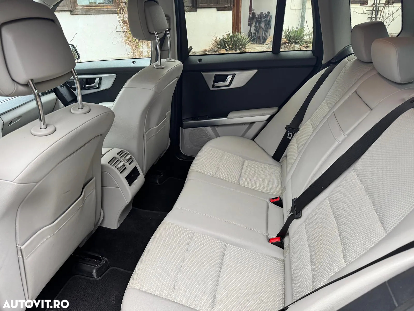 Mercedes-Benz GLK - 4
