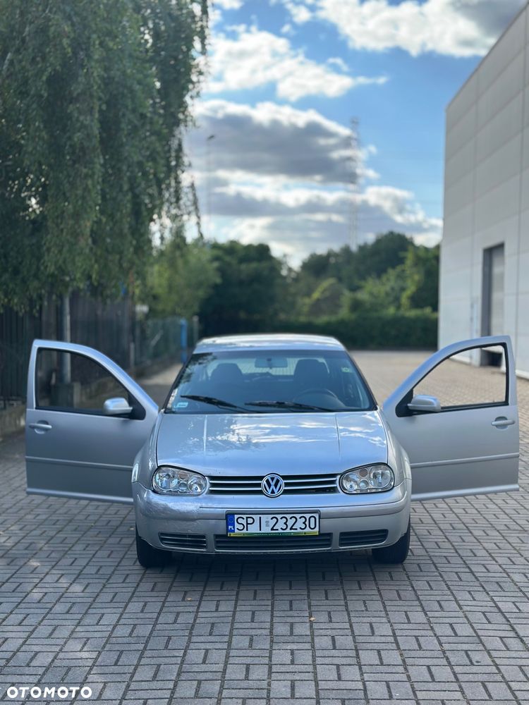 Volkswagen Golf 1.9 TDI - 21