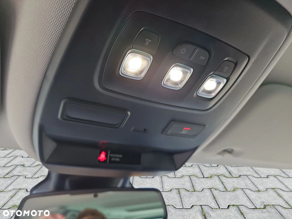 Renault Trafic 2.0 dCi Escapade EDC - 22