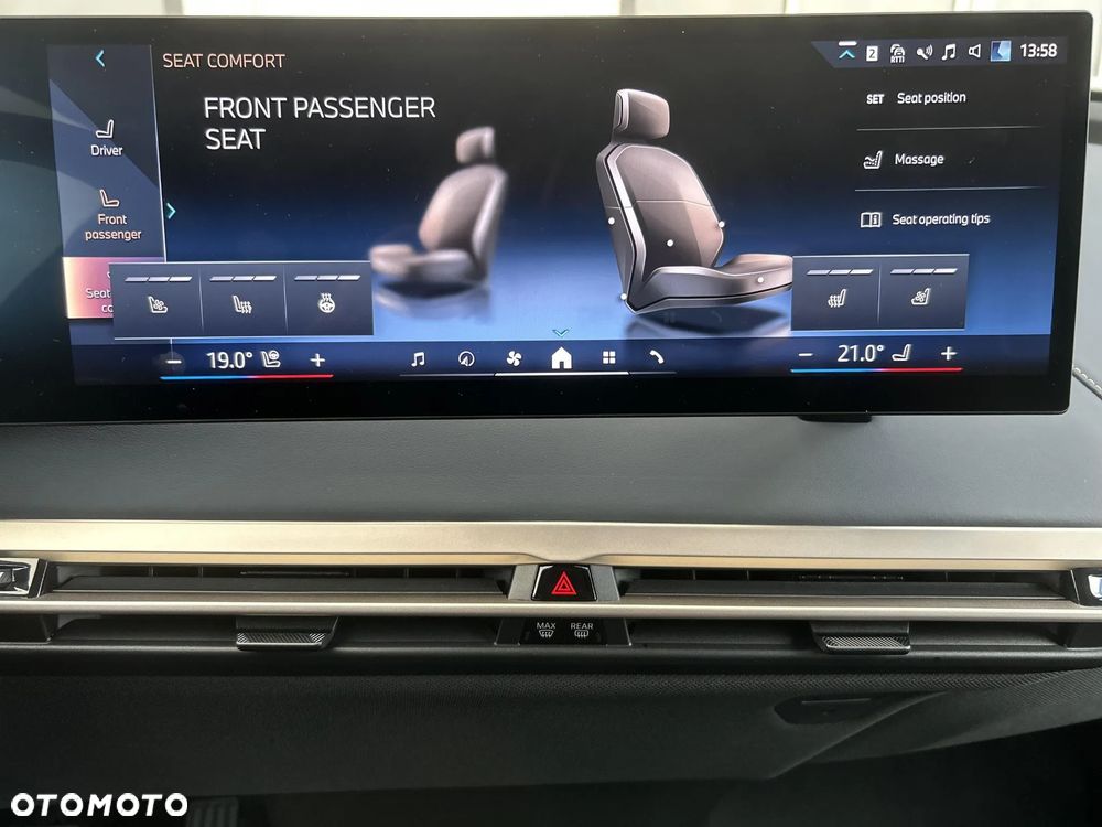 BMW iX xDrive40 76.6kWh - 27