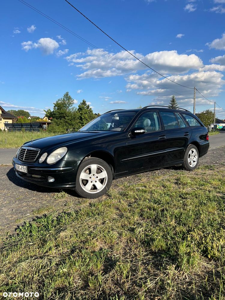 Mercedes-Benz Klasa E 320 4-Matic T Avantgarde - 2