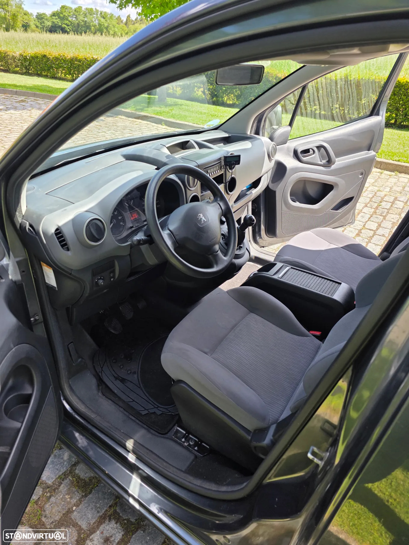 Peugeot Partner - 13