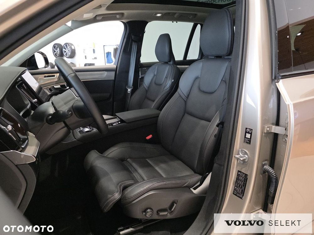 Volvo XC 90 - 16