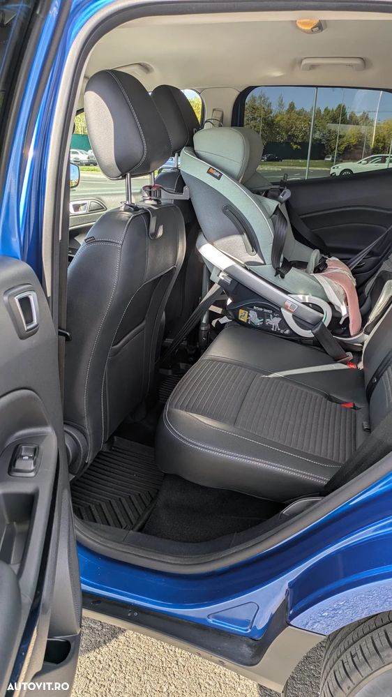 Ford EcoSport - 10