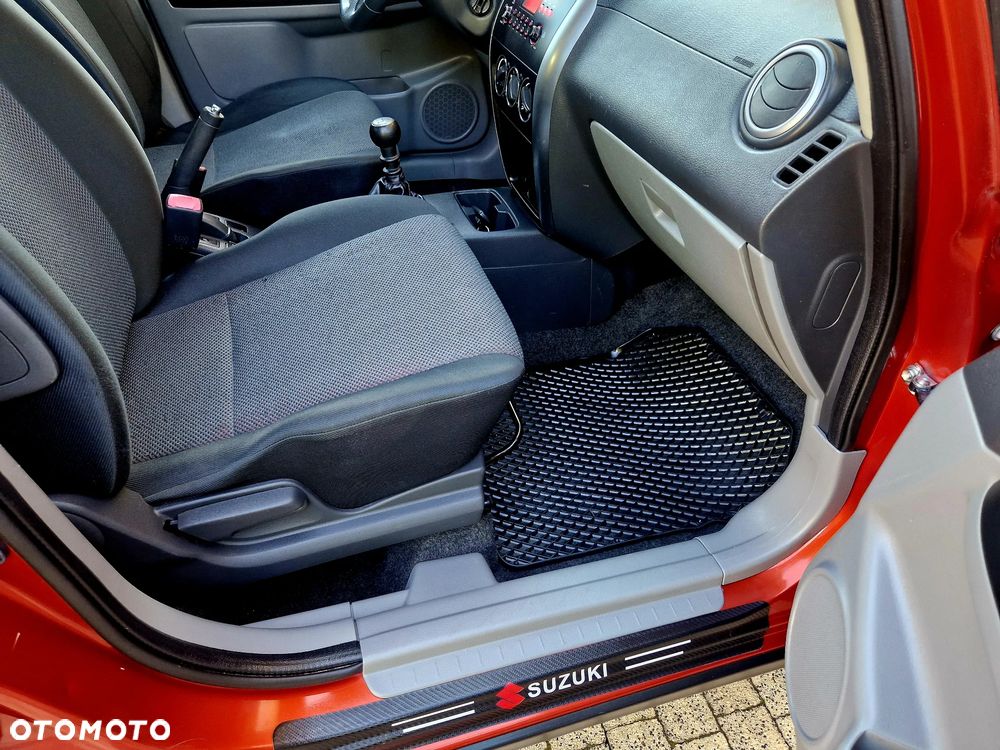 Suzuki SX4 1.9 DDiS 4WD GS / Premium - 18