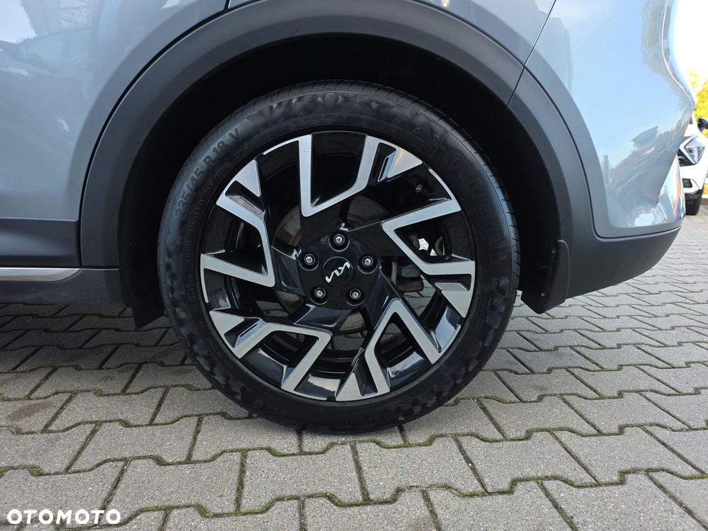 Kia XCeed 1.5 T-GDI Business Line DCT - 18