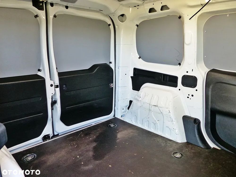 Fiat DOBLO - 11
