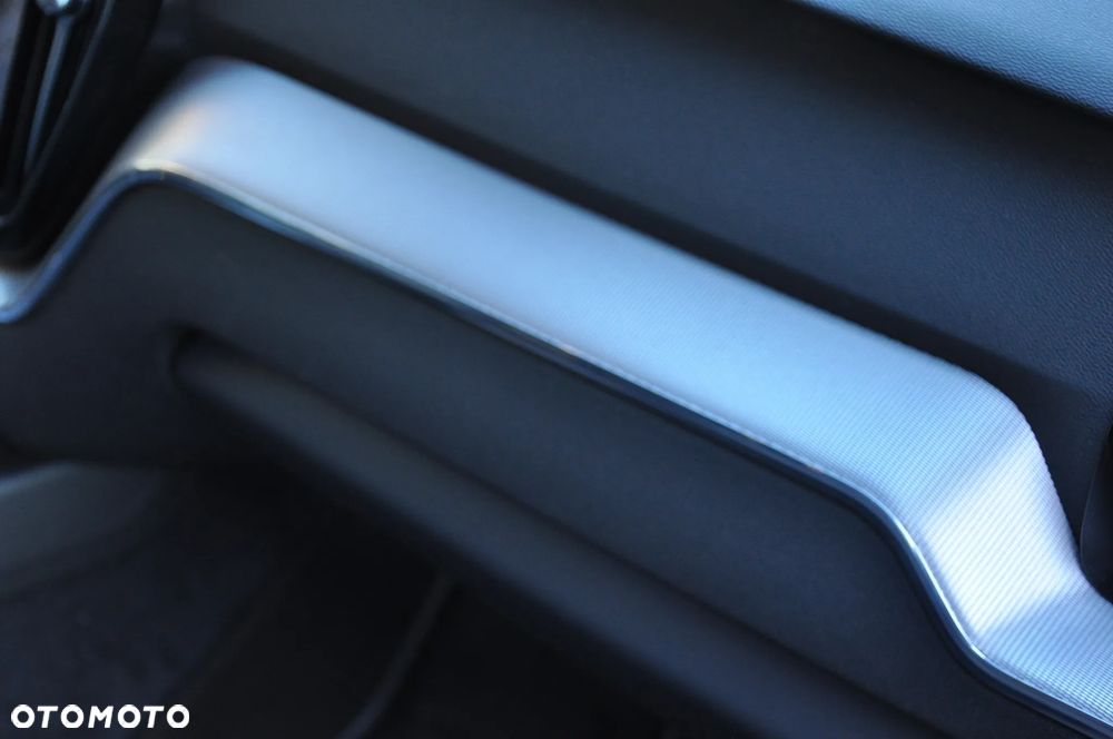 Volvo XC 60 D4 SCR R-Design - 17