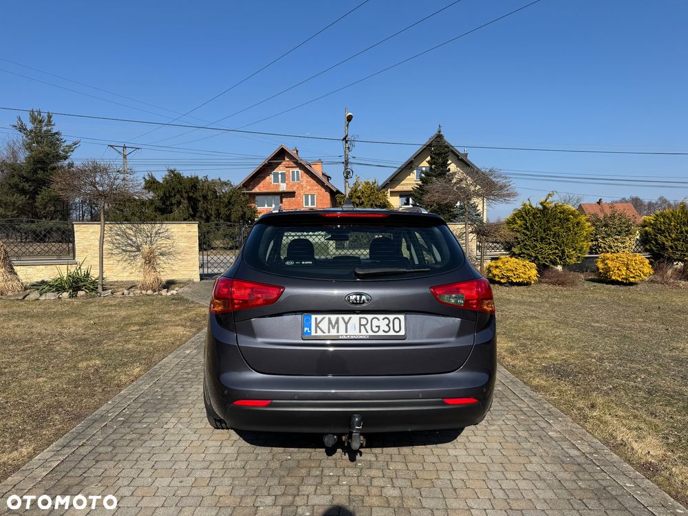 Kia Ceed 1.6 CRDi M - 10