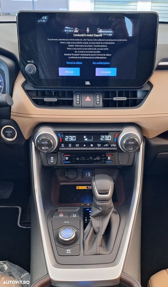 Toyota RAV4 - 14