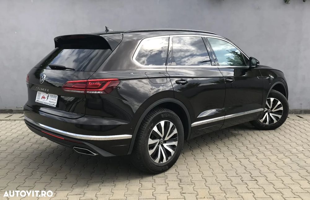 Volkswagen Touareg V6 TDI 4MOTION Elegance - 4