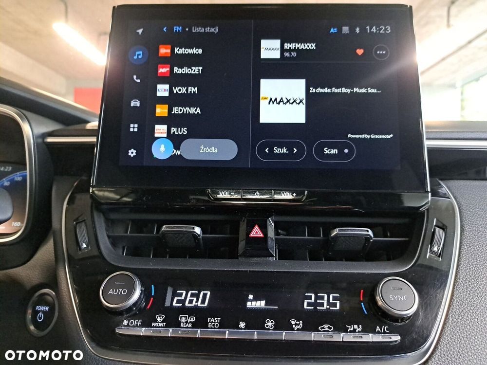 Toyota Corolla 1.8 Hybrid Comfort - 22